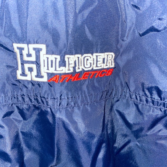 Tommy Hilfiger windbreaker - Picture 3 of 4